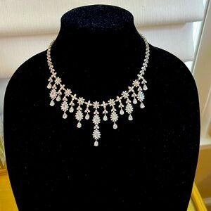 Crystal costume jewelry necklace